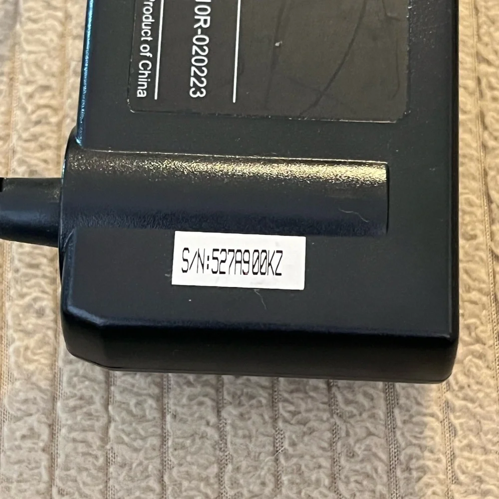 Hewlett Packard Black Car Charger Adapter for Laptop